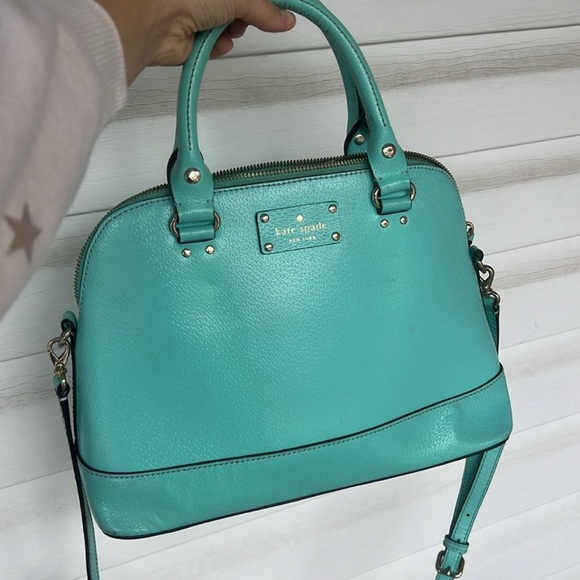 Kate Spade Dome Bag, Medium, Good Condition, Handles & Crossbody strap, Gold HW - Picture 3 of 8